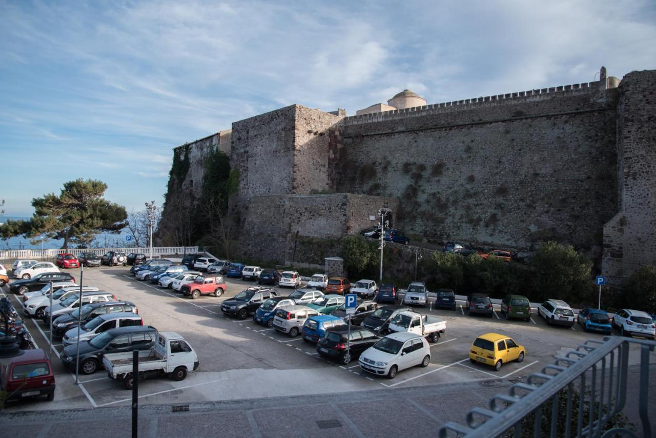 ليباري B&B Il Castello المظهر الخارجي الصورة